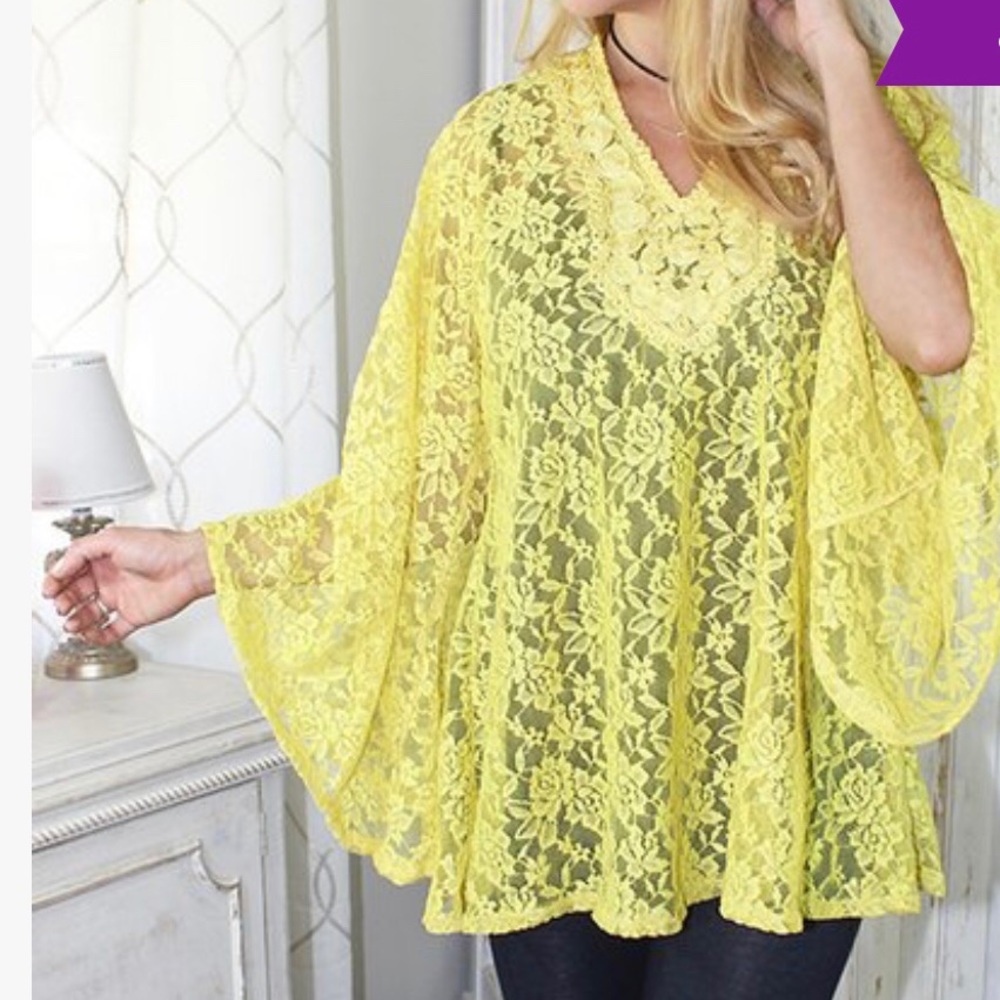 Rodeo fox turquoise lace Bella cape-sleeve tunic